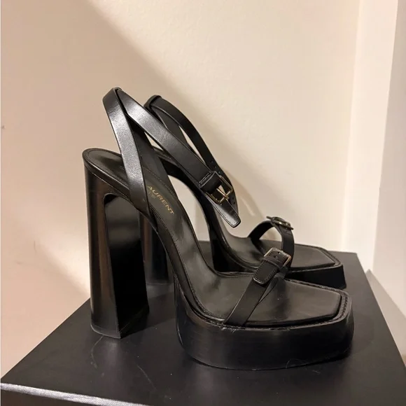 Saint Laurent Platfom Heels - Picture 1 of 5